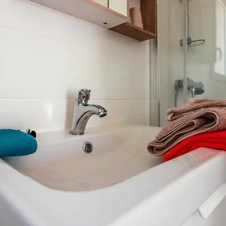 펜션 Le Colibri Plaisance-du-Touch